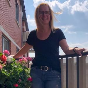 Meet your Posher, Andrea